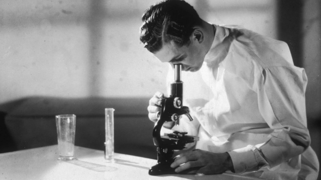 マイクロからナノへ。顕微鏡の進化がヒトにもたらすこと｜ヒルズライフ