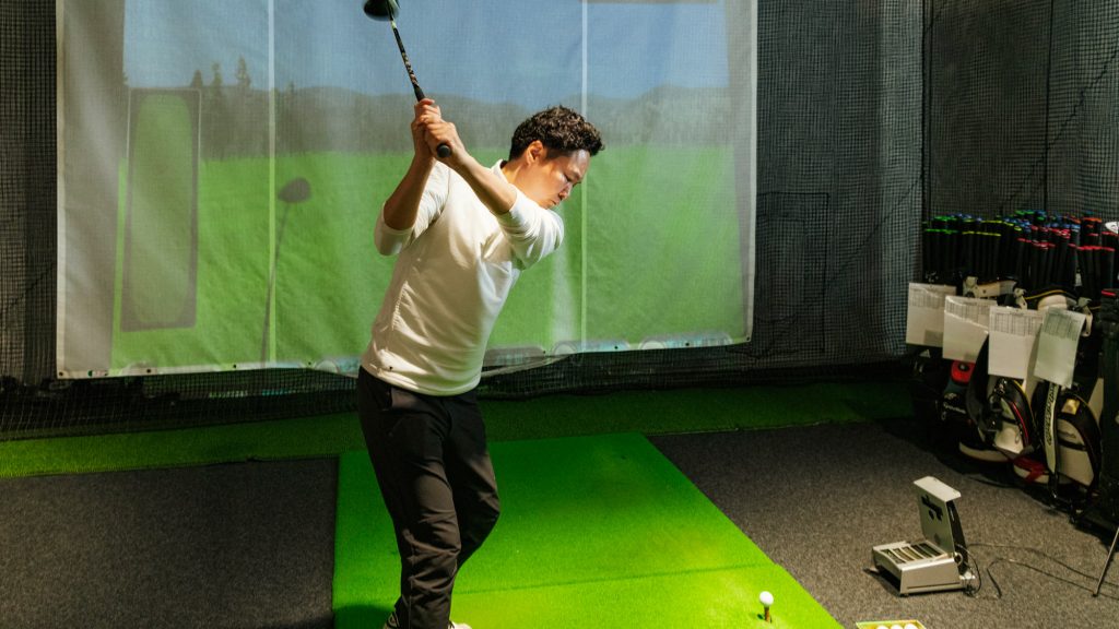 ゴルフ初心者が家でもできる基礎レッスン——「テーラーメイド