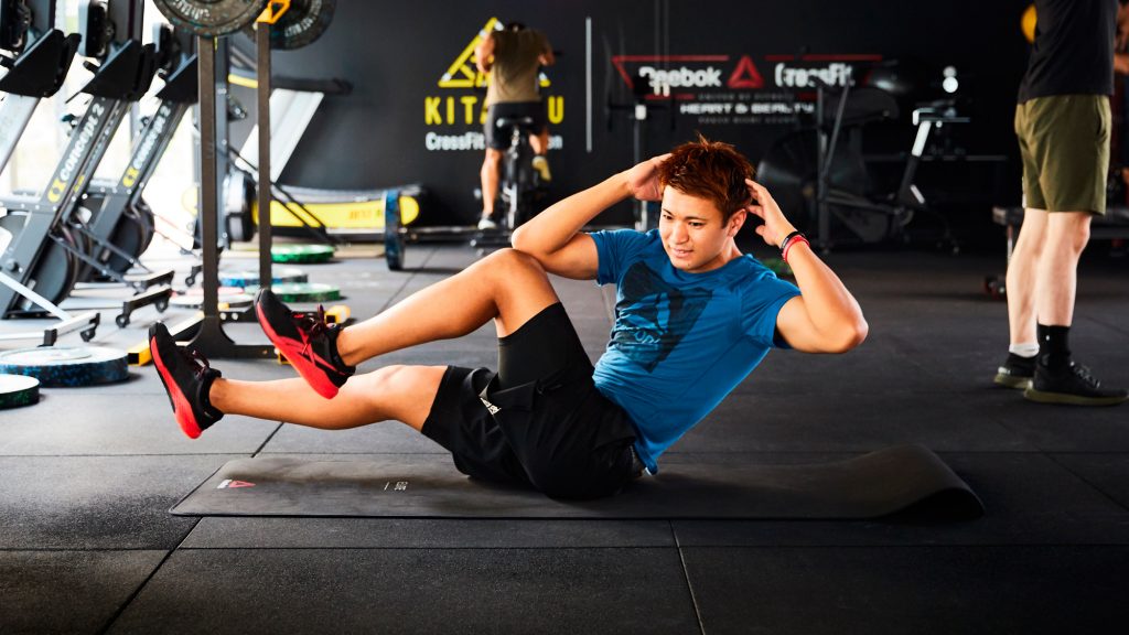 ランナー必見！ 走れるカラダをつくる自体重トレーニング｜ヒルズ